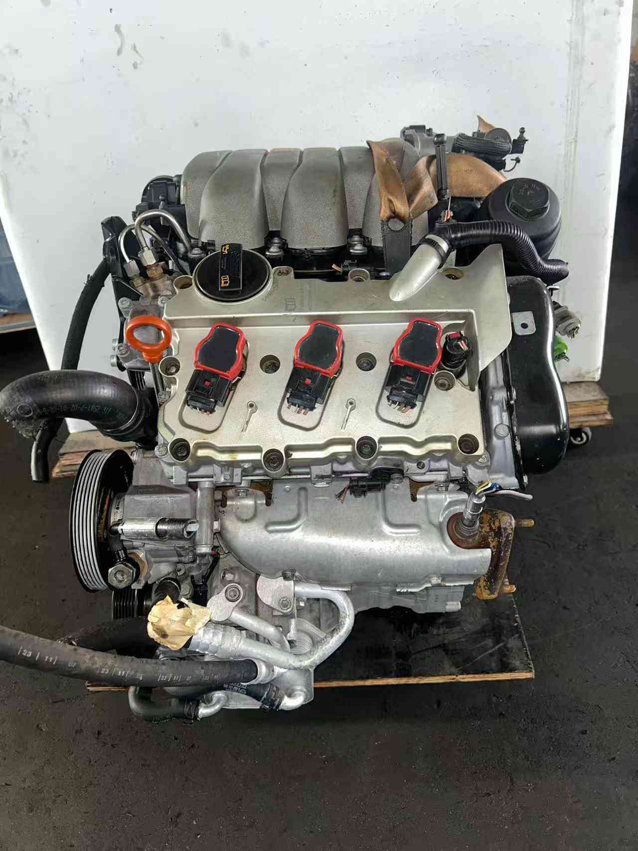 Audi AUK engine for replacement