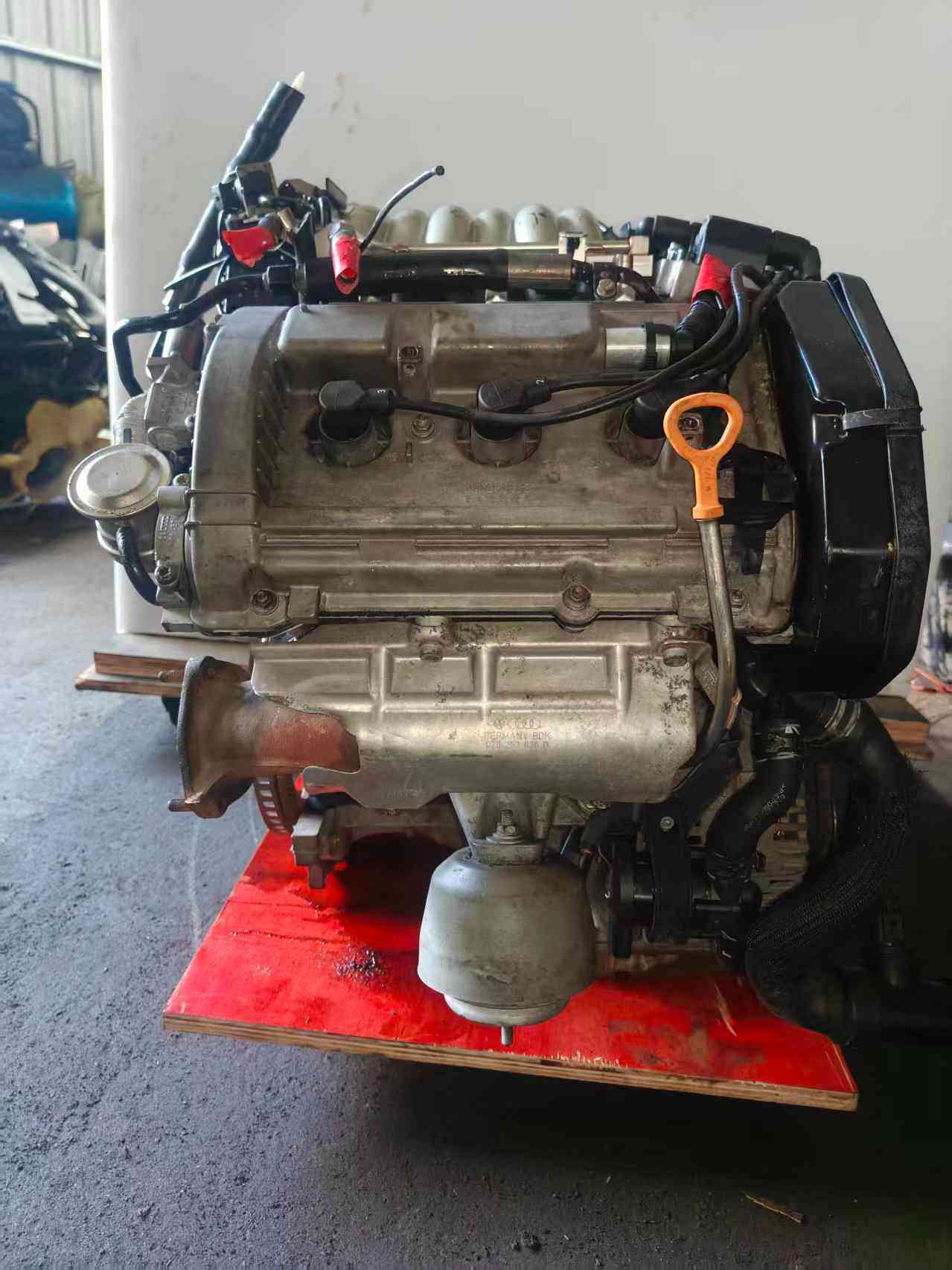Audi BDV engine side view