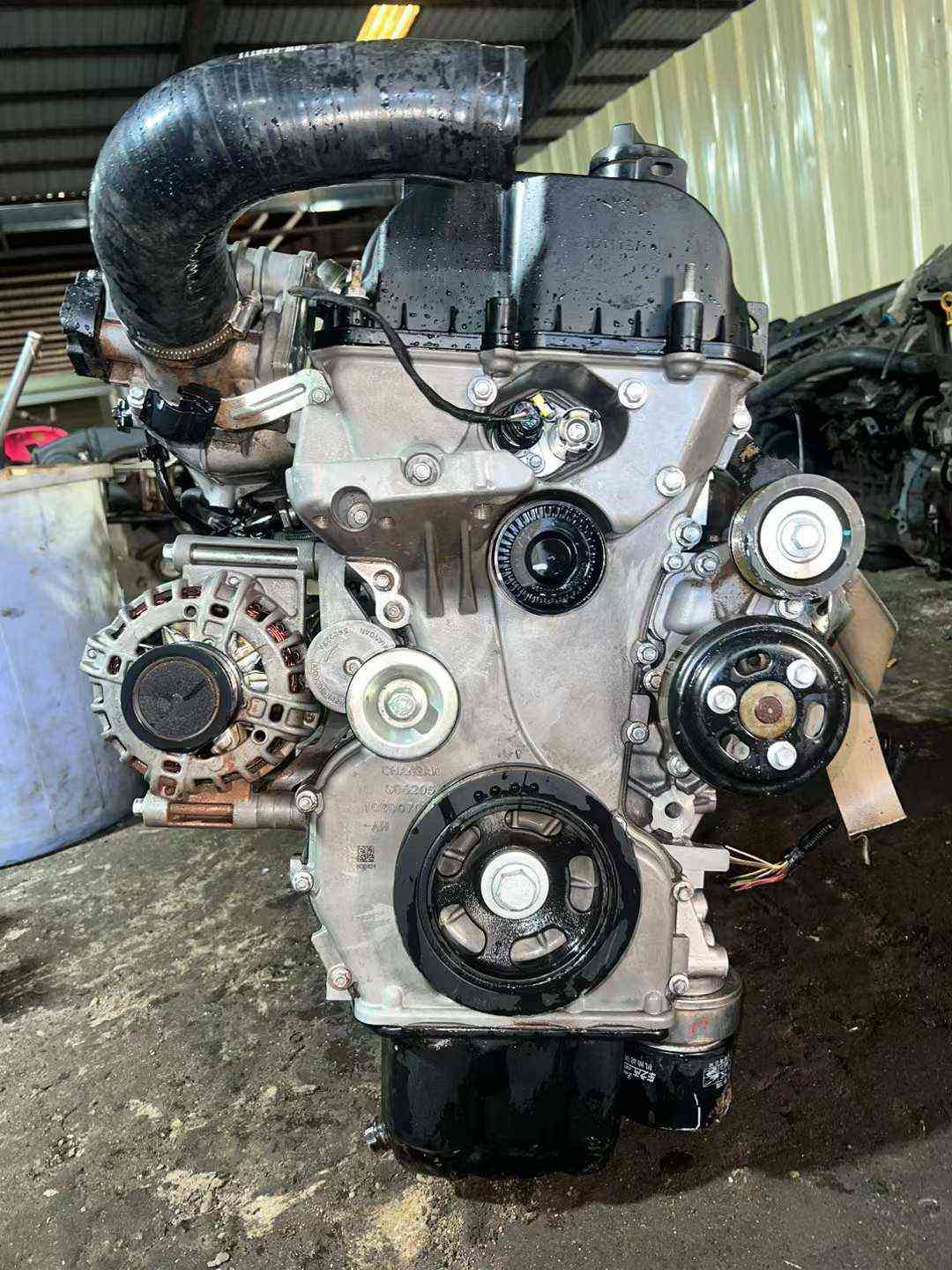 Used Changan JL476ZQCA engine side view with components