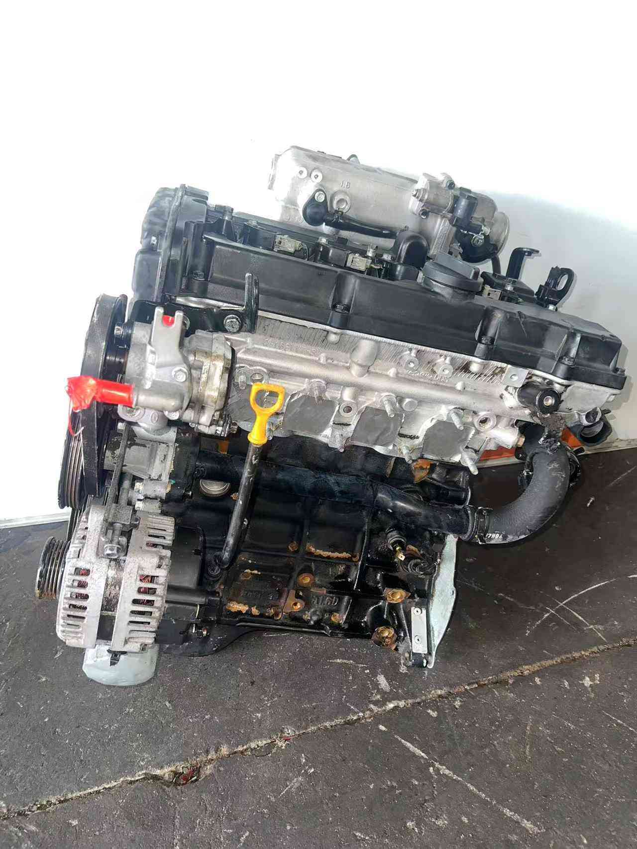 Used Hyundai G4ED engine assembly for replacement