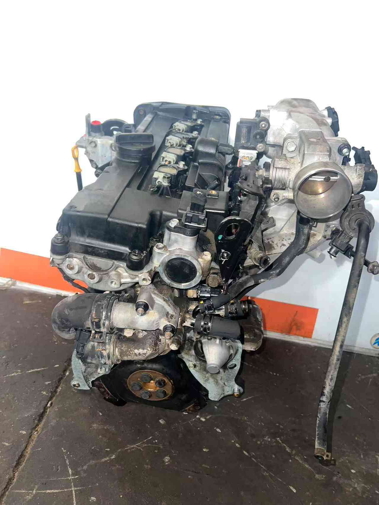 Hyundai G4ED engine components and mechanical details