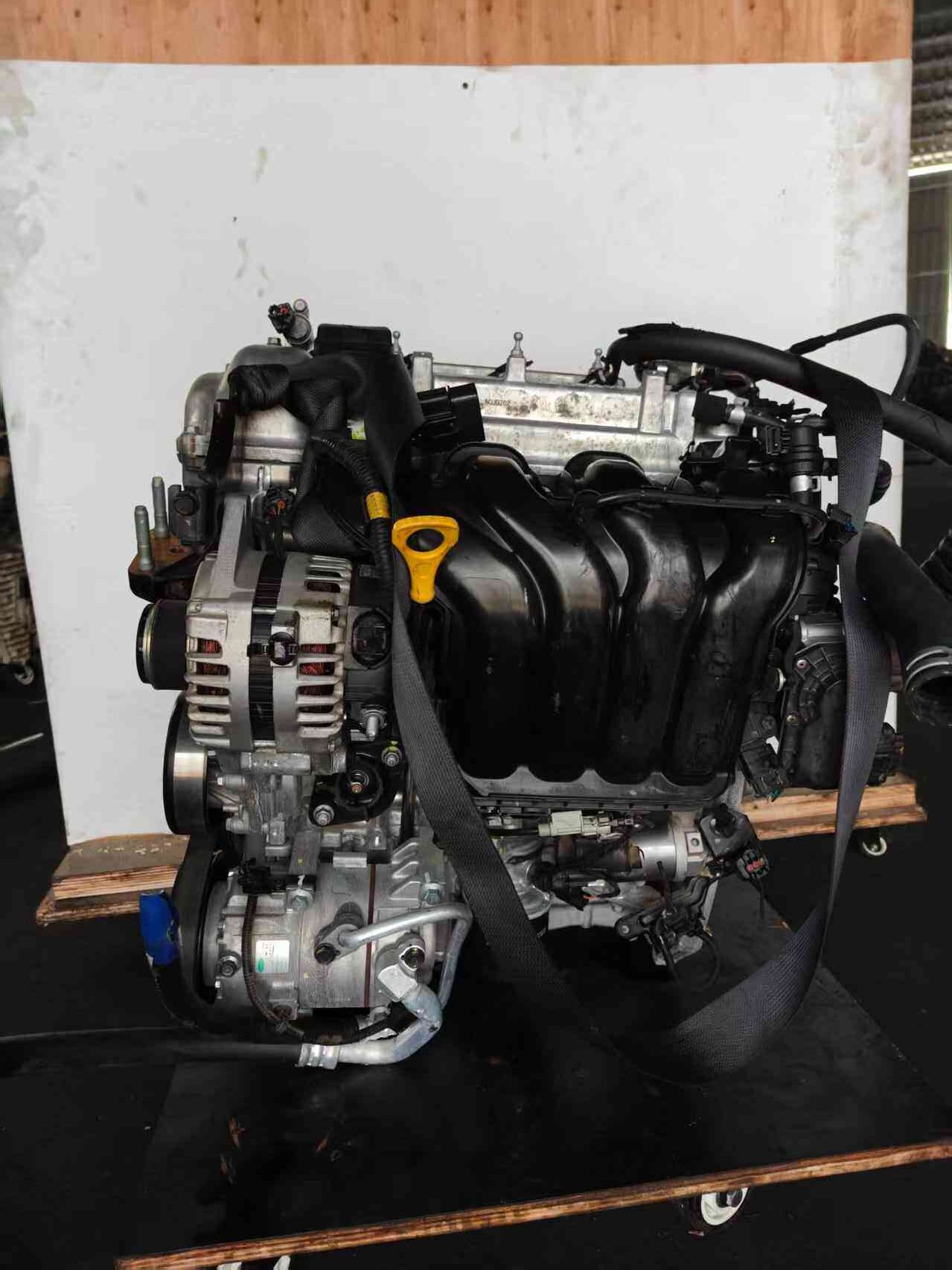 Hyundai G4FD engine inspection before shipment