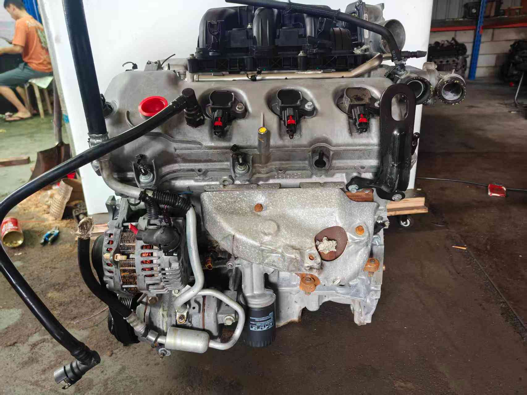 Mazda CX-9 3.7L V6 replacement engine front view