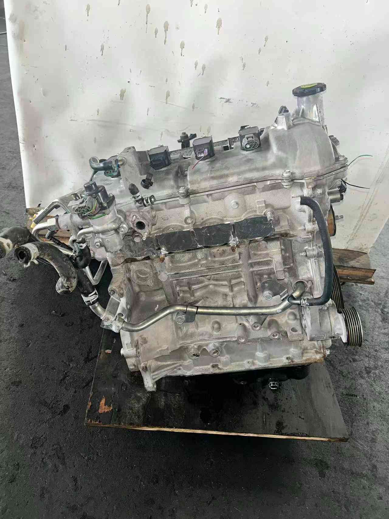 Mazda ZJ engine tested before shipment