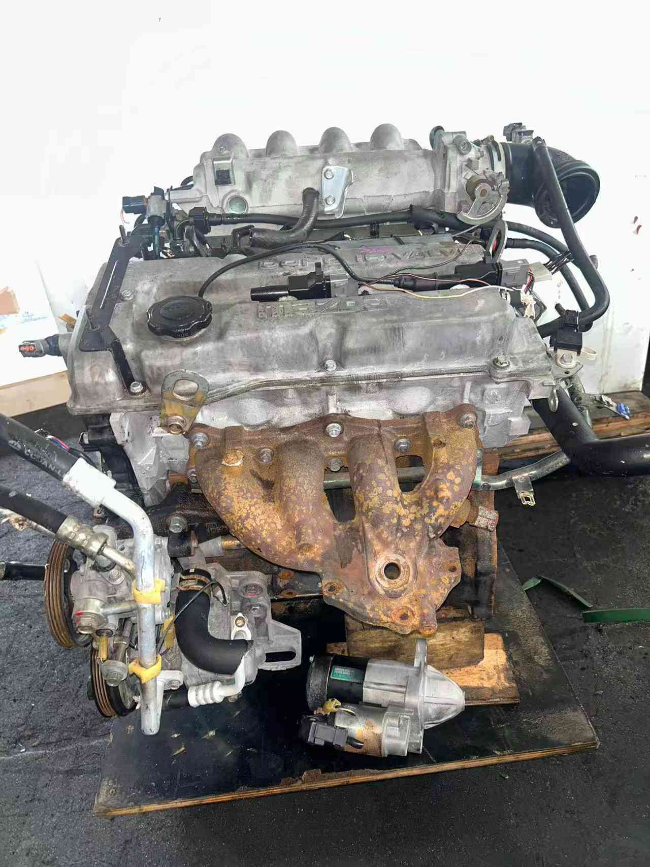 Mazda ZM engine front view