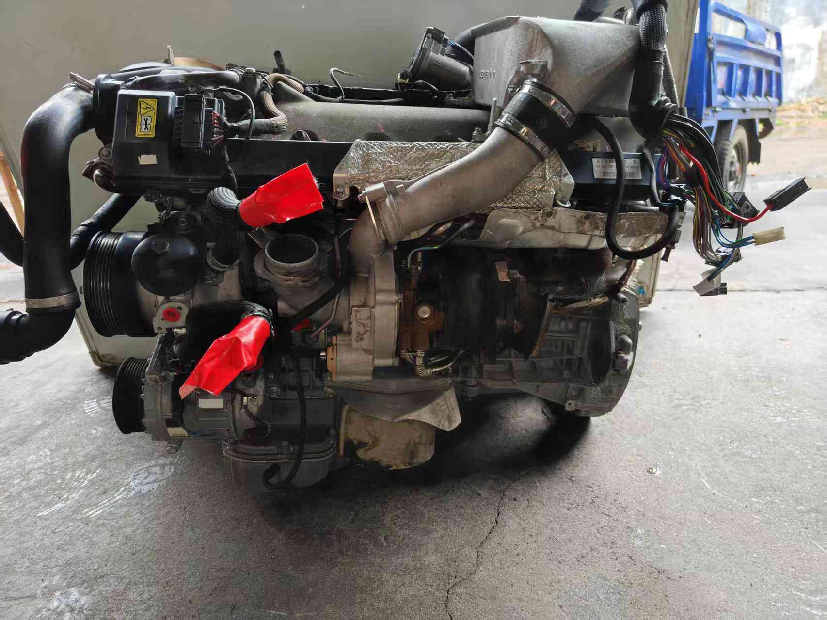Mercedes Benz M275 engine details