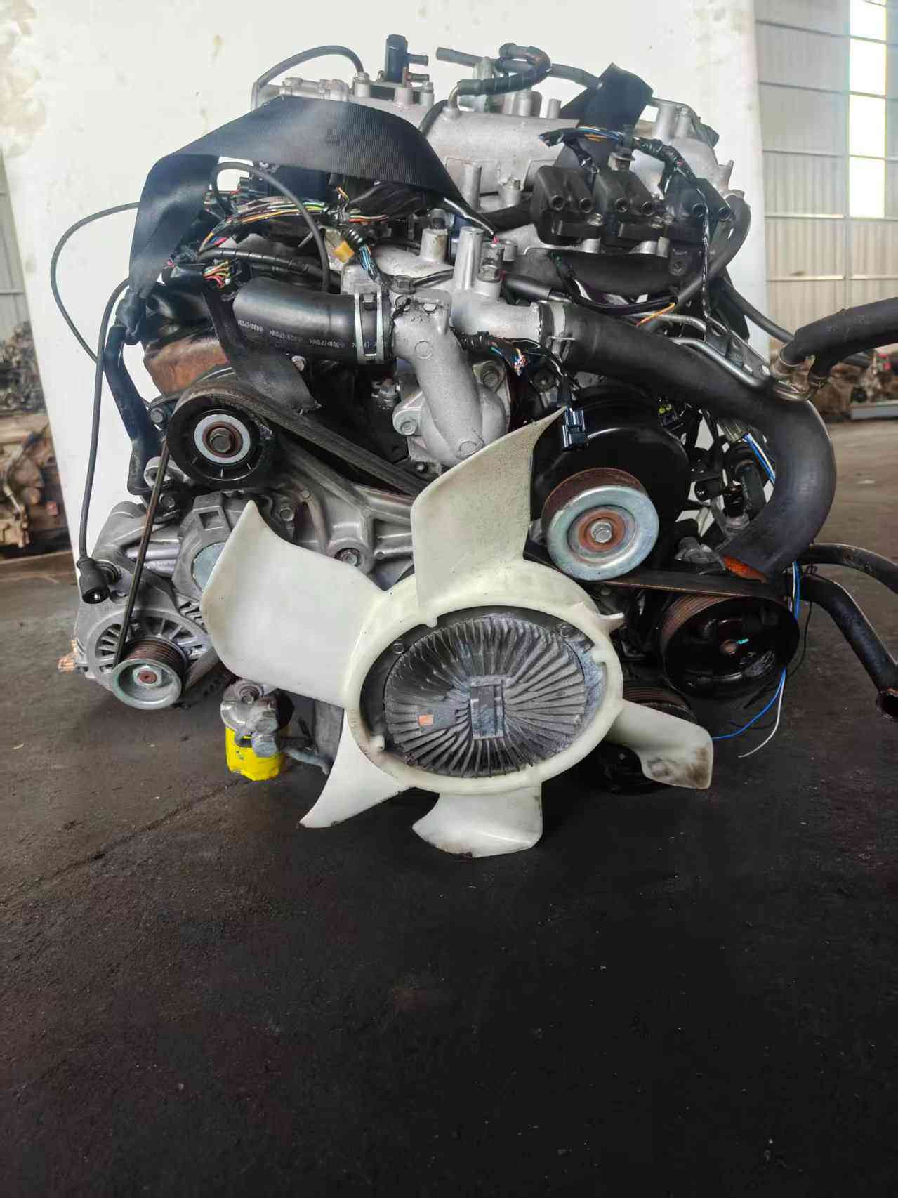 Mitsubishi 6G72 engine tested and inspected condition
