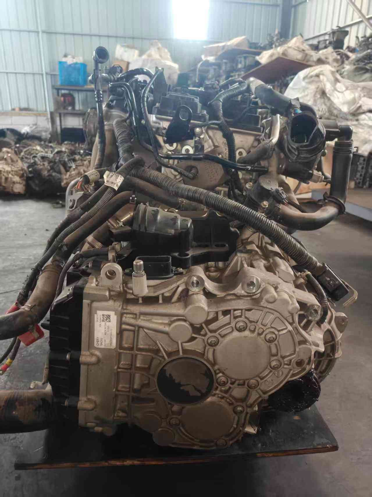 Used engine assembly with Chery SQRF4J20 model code for sourcing reference