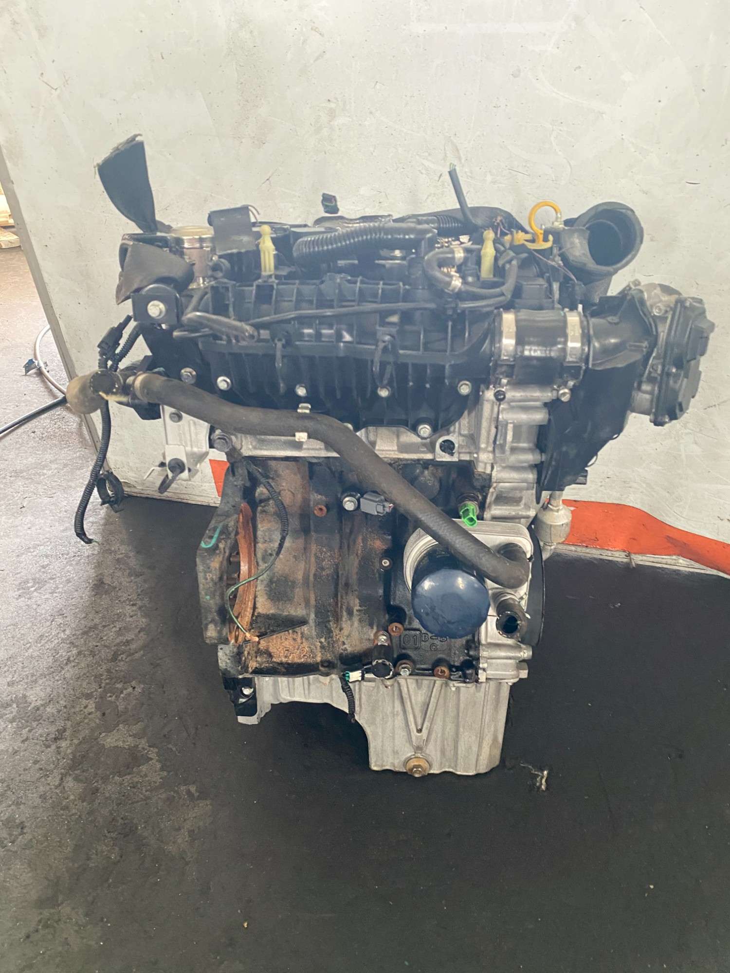 Ford 1.0 EcoBoost engine intake manifold side with throttle body