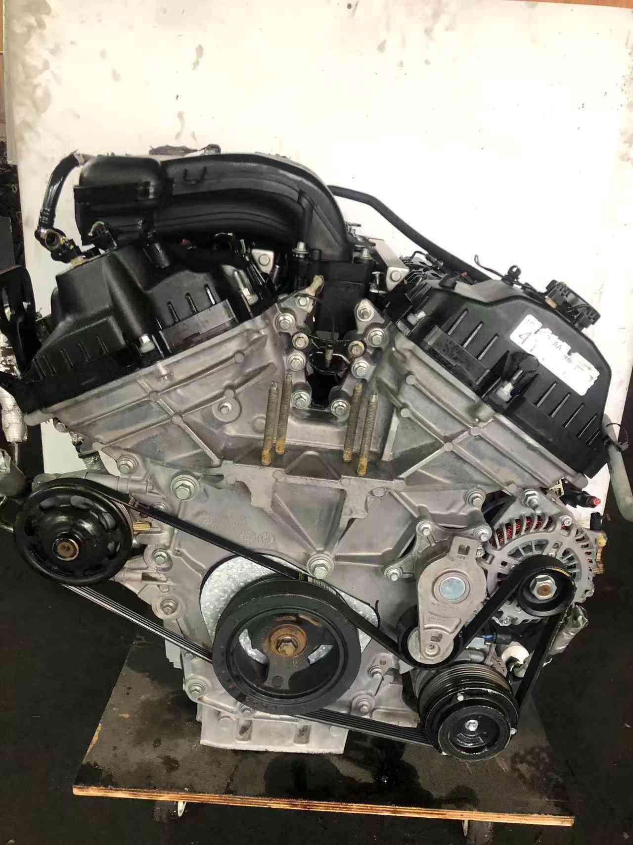 Ford 3.5 Duratec V6 engine front view with timing cover and belt pulleys