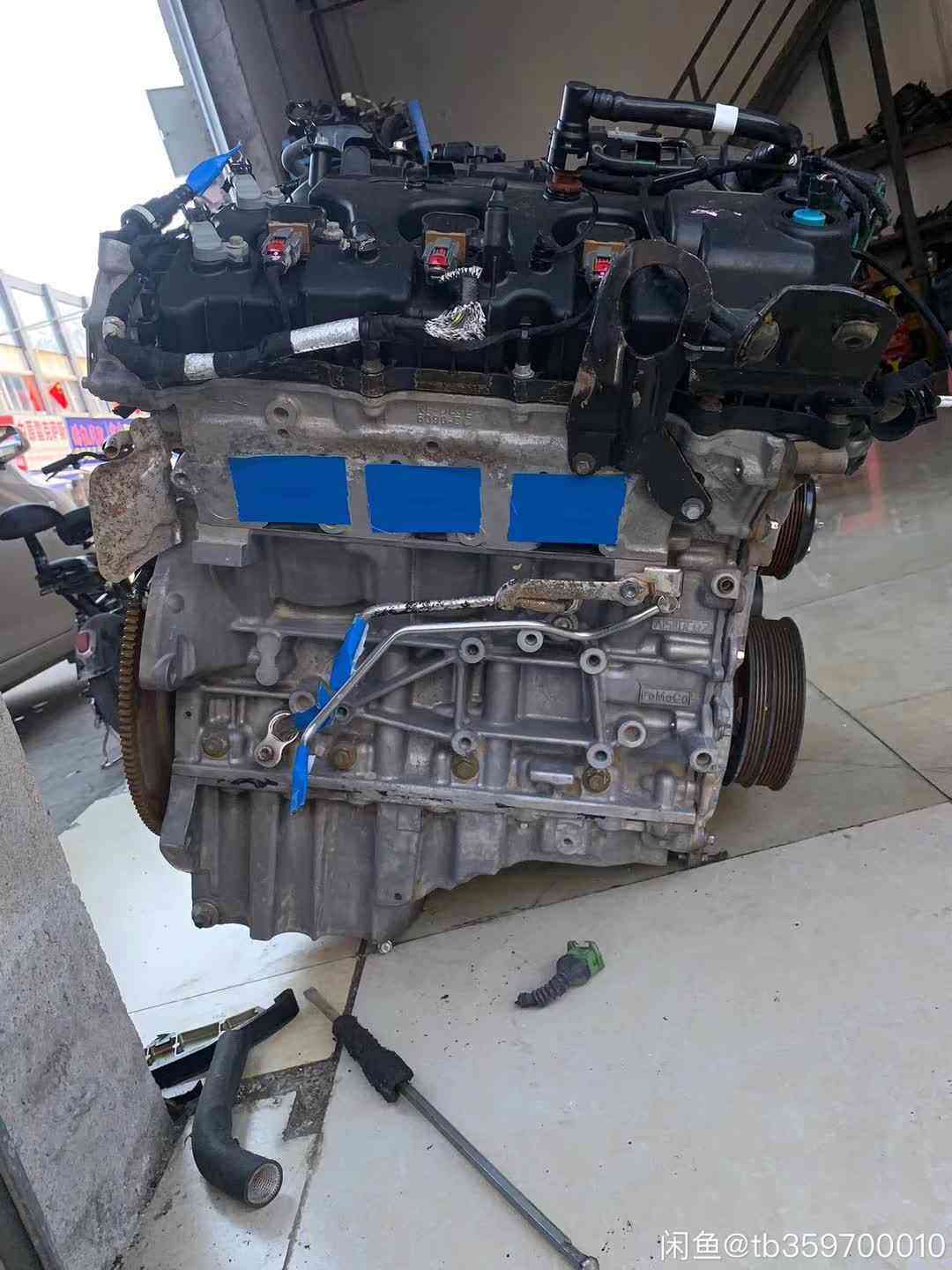 Ford 3.5 EcoBoost V6 engine turbocharger side with cylinder block