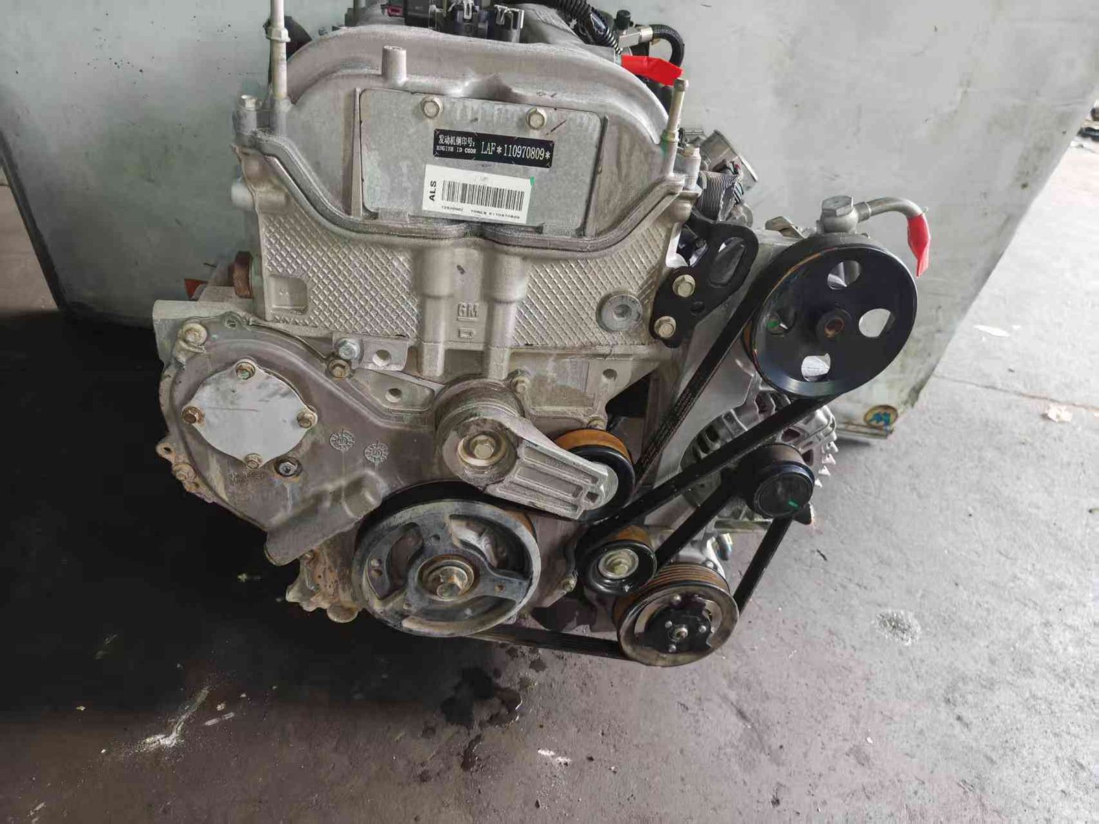 GM LAF replacement engine long block for Chevrolet vehicle repair