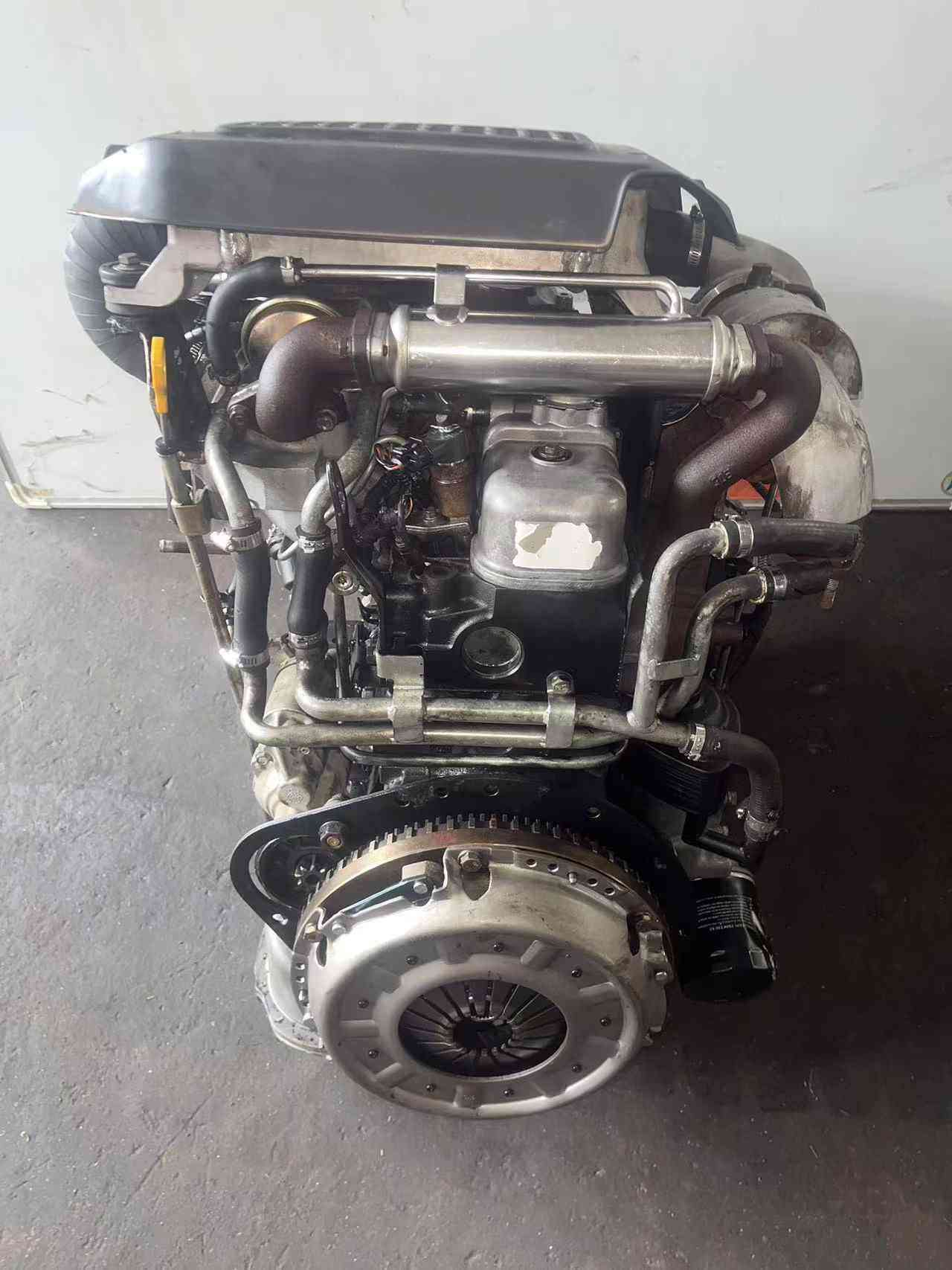Great Wall GW2.5TCI Diesel Engine Assembly - Front Pulley View