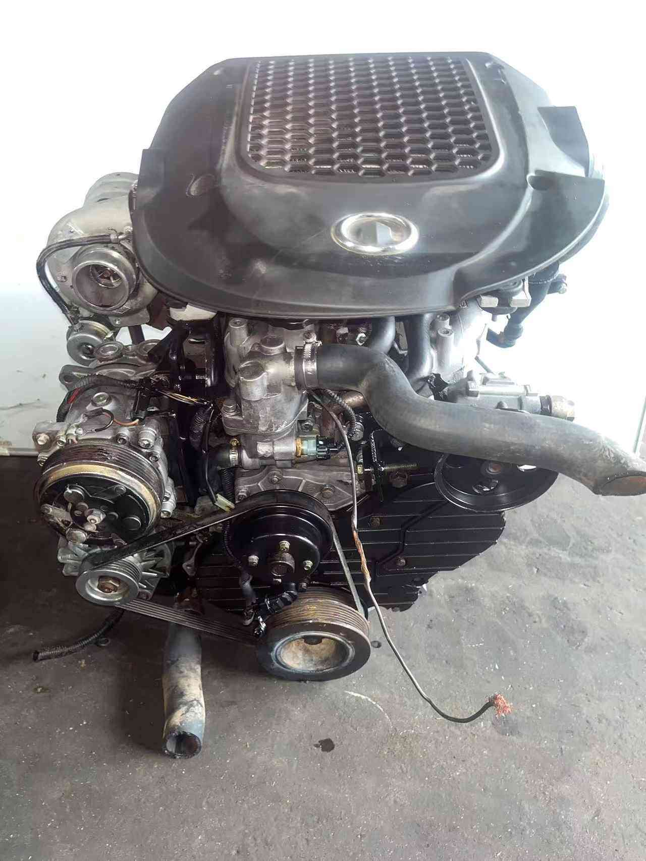 Great Wall GW2.5TCI Diesel Engine Assembly - Rear Flywheel and Clutch View