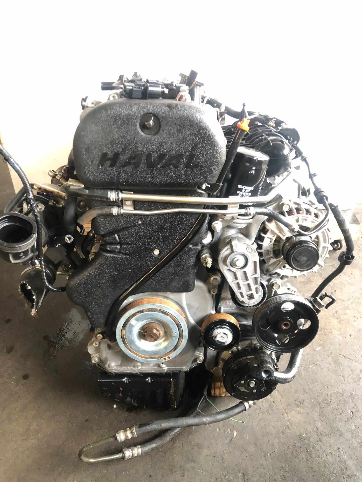 Great Wall Haval GW4C20A Turbo Gasoline Engine - Alternator and AC Compressor Side