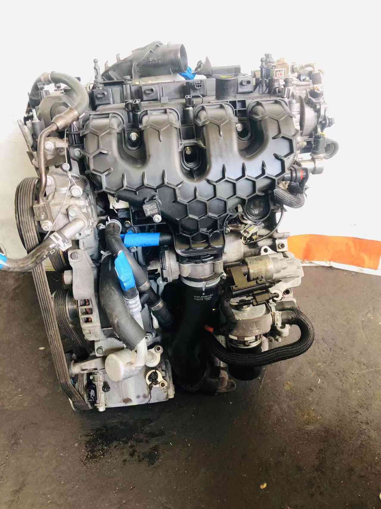 Genuine Land Rover 204PT petrol engine replacement