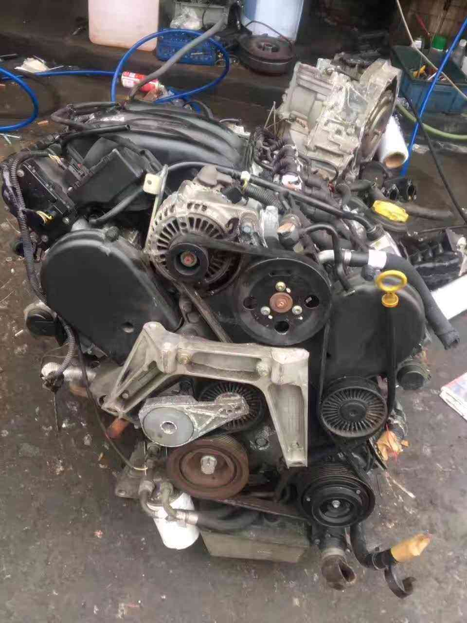 Reconditioned Land Rover 25K4F engine unit