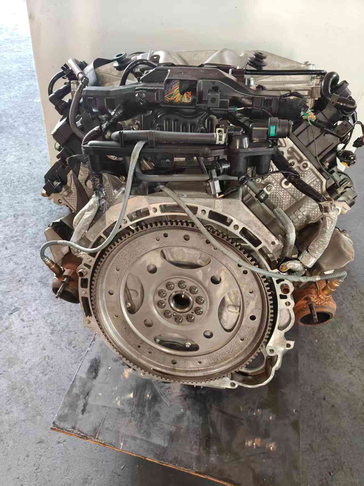 Premium Land Rover 306PS engine replacement