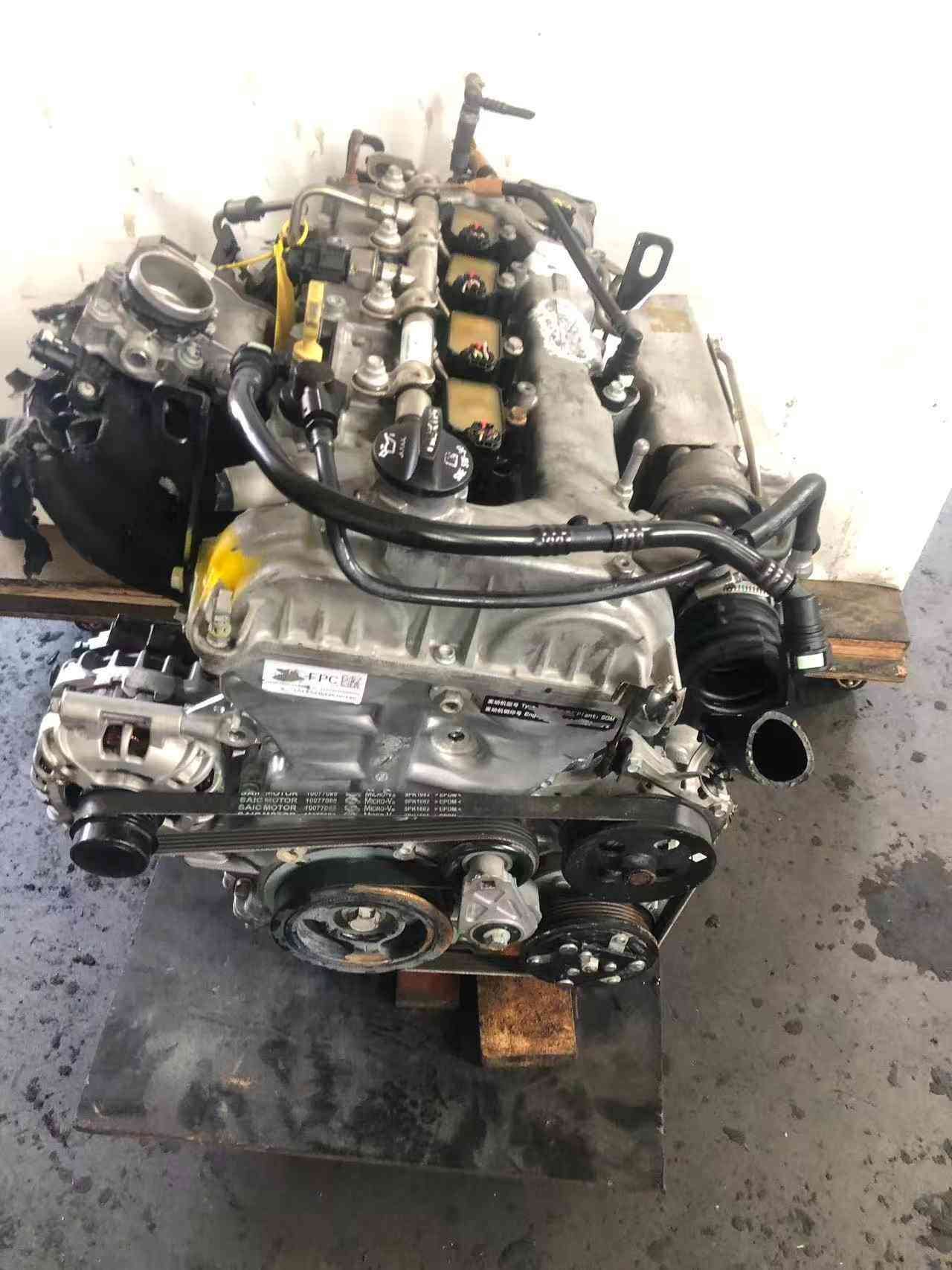Detailed view of an original second-hand LE2 engine assembly