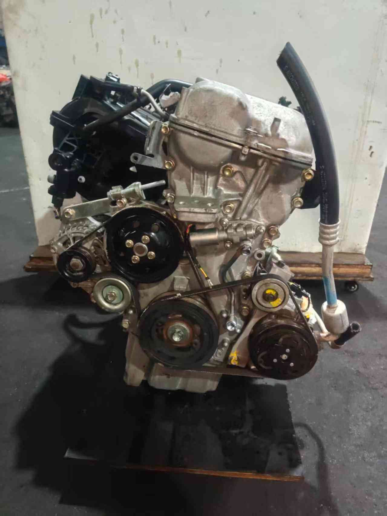 Used Suzuki CAS16 engine assembly for vehicle repair and engine swap