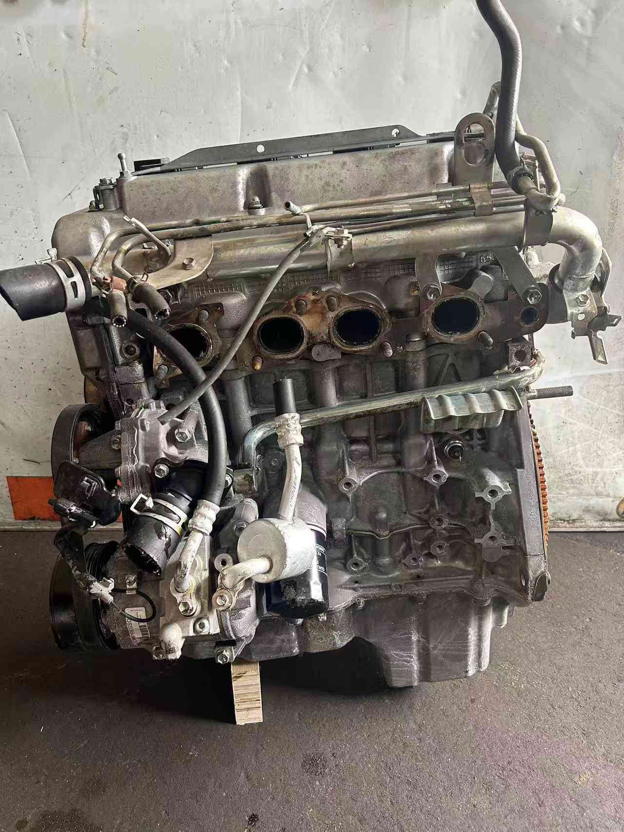 Suzuki J20A complete engine replacement for repair shops and wholesalers