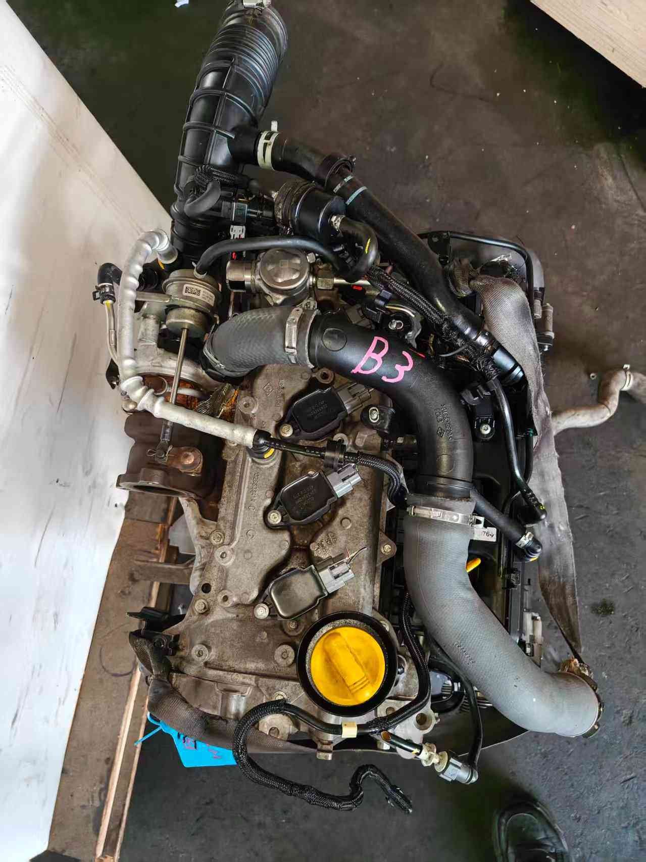 Nissan HRA2 complete engine product image for aftermarket procurement