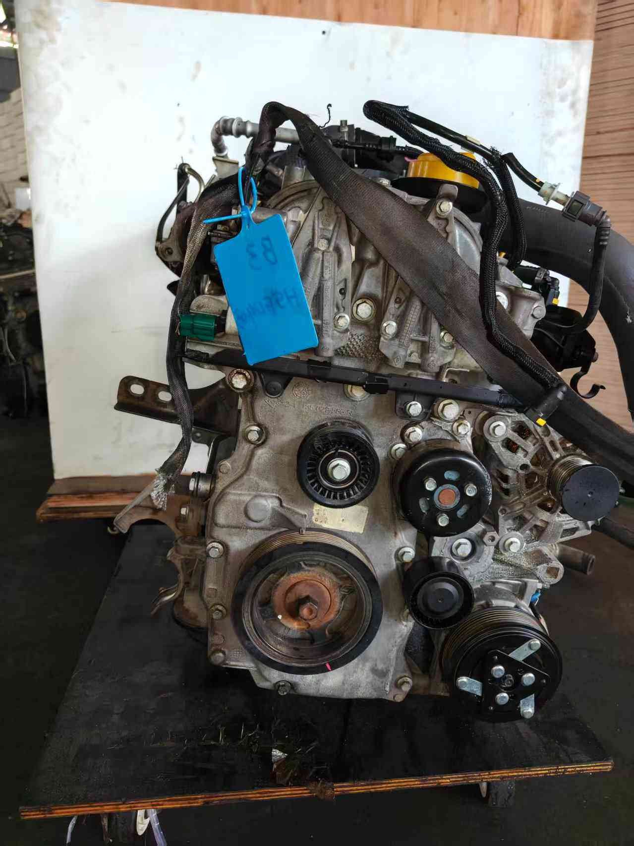 Nissan HRA2 replacement engine for vehicle repair and parts distribution