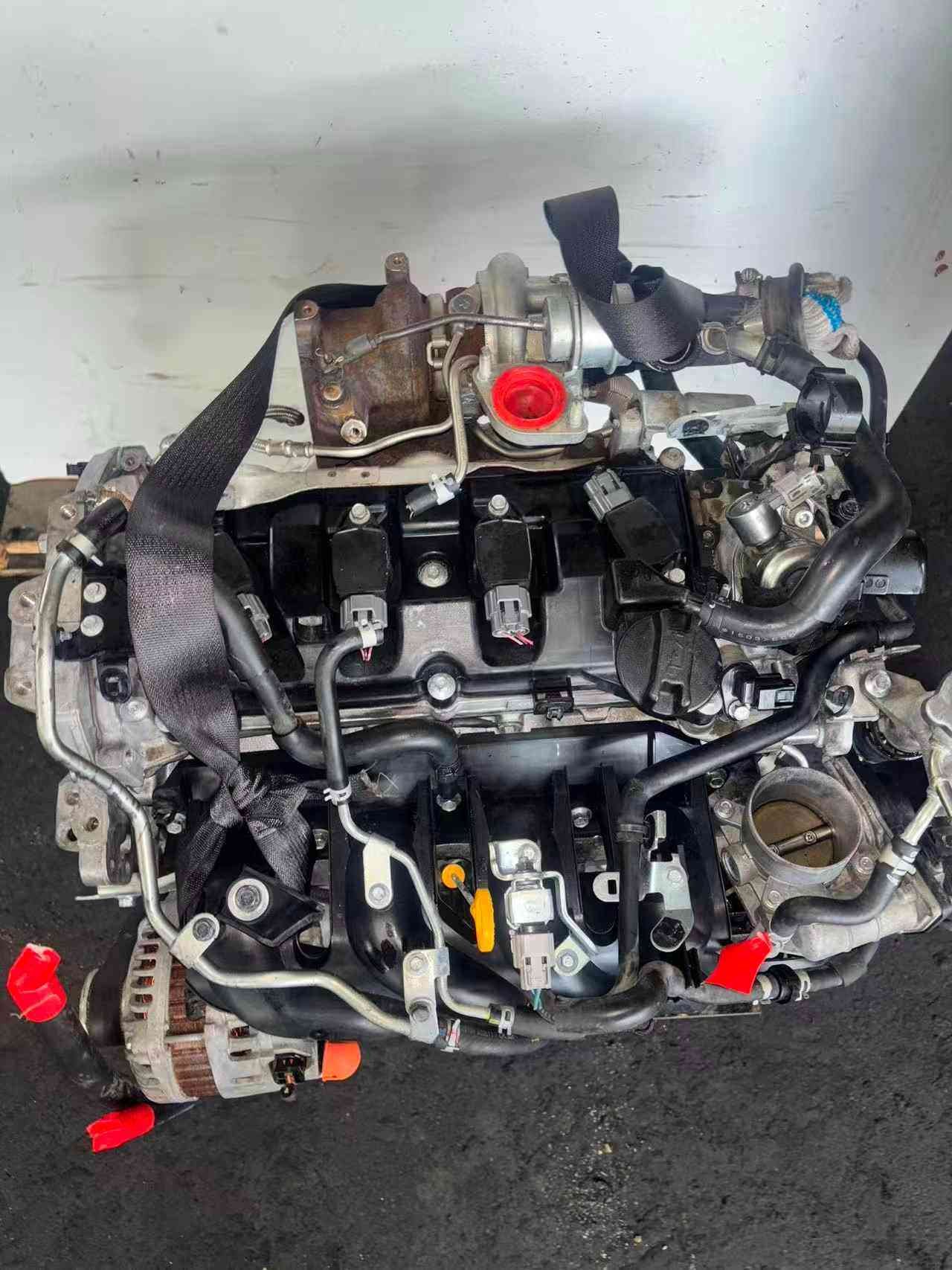 Nissan MR16DDT automotive engine shown for B2B replacement applications