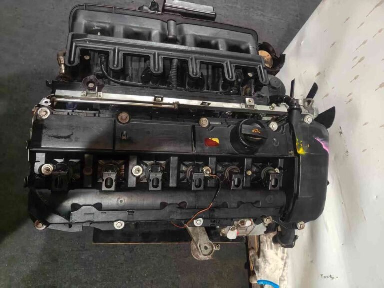 BMW M54B25 Engine 