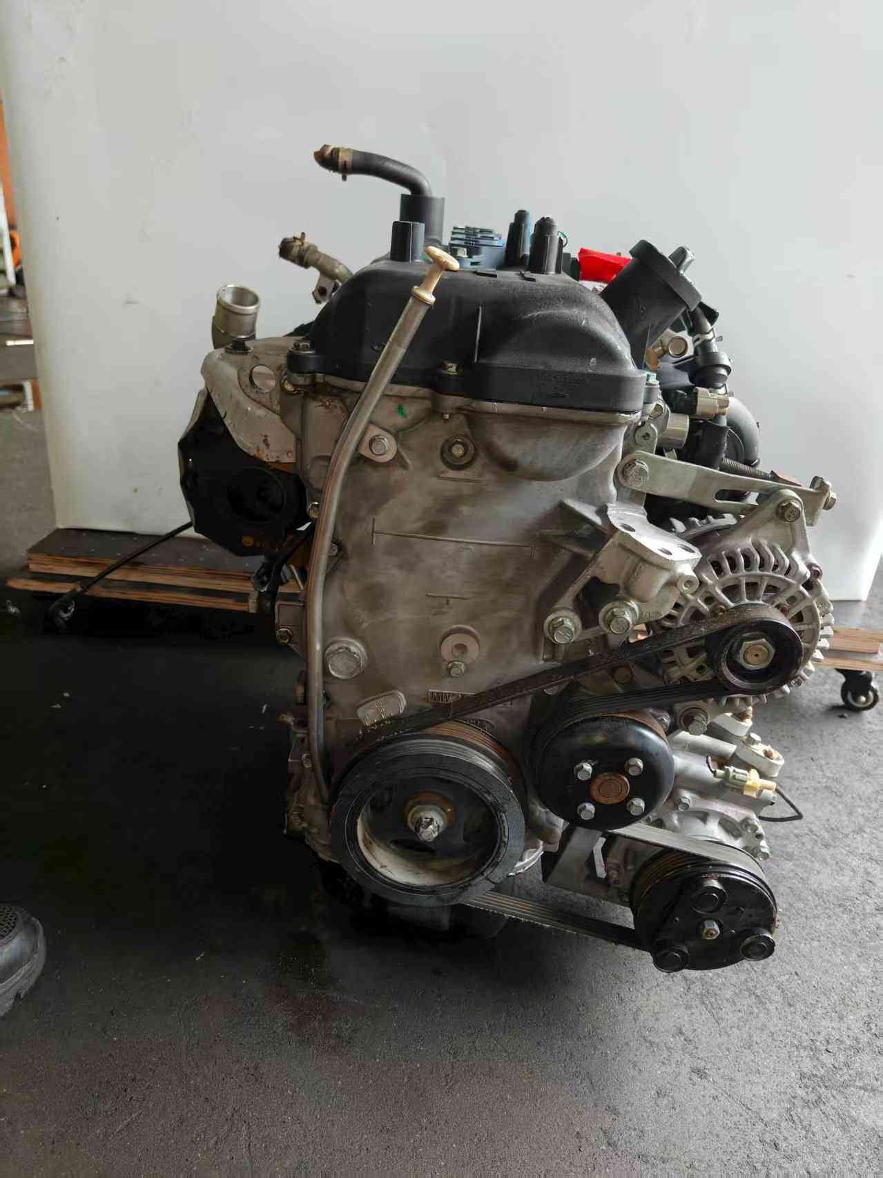 Front view of the Mitsubishi 4A91T turbocharged engine
