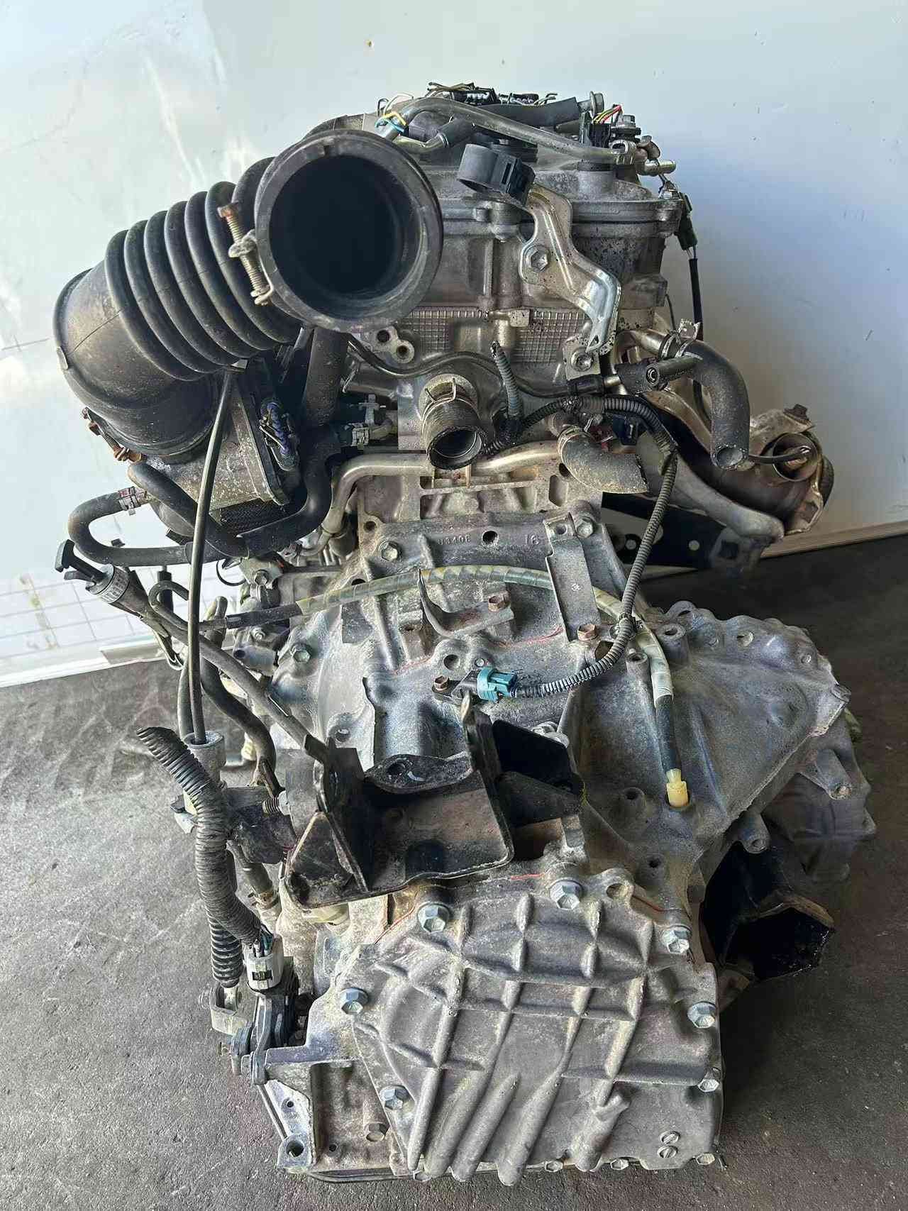 Toyota 1ZR used engine with automatic transmission viewed from the rear